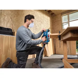   BOSCH Akkus szalagcsiszoló GBS18V-75 (akku és töltő nélkül)