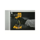 DEWALT Akkus multifejes fúrócsavarozó 18 V szénkefe nélküli 73 Nm (akku + töltő nélkül, TSTAK)